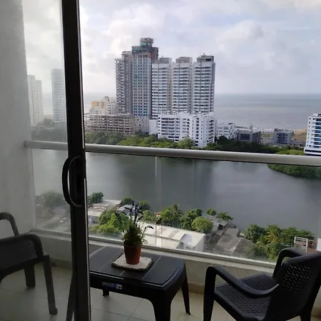 Apartamento New Frente Al Mar, Cerca Getsemani *