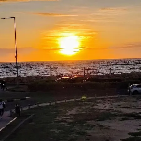 New Frente Al Mar, Cerca Getsemani